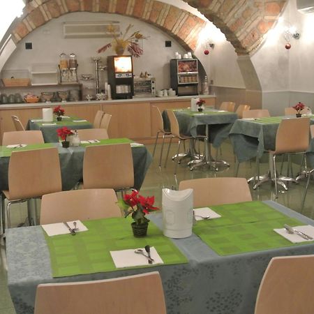רומא Hotel Dei Mille מראה חיצוני תמונה